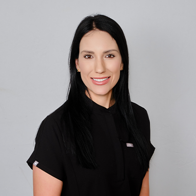 Dental hygienist Jolie