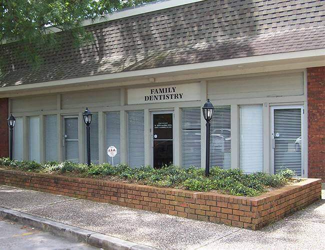 deJong & Plaisance Family Dentistry exterior